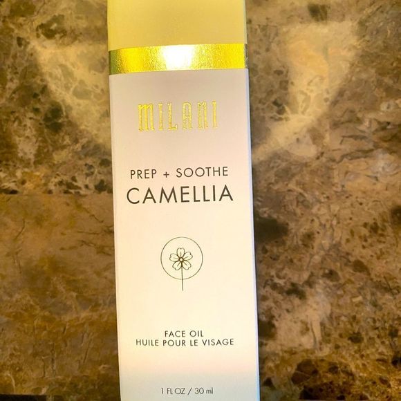 Milani Camellia Face Oil 1 fl oz / 30ml Skincare Beauty Face Push Dropper New - Picture 1 of 4